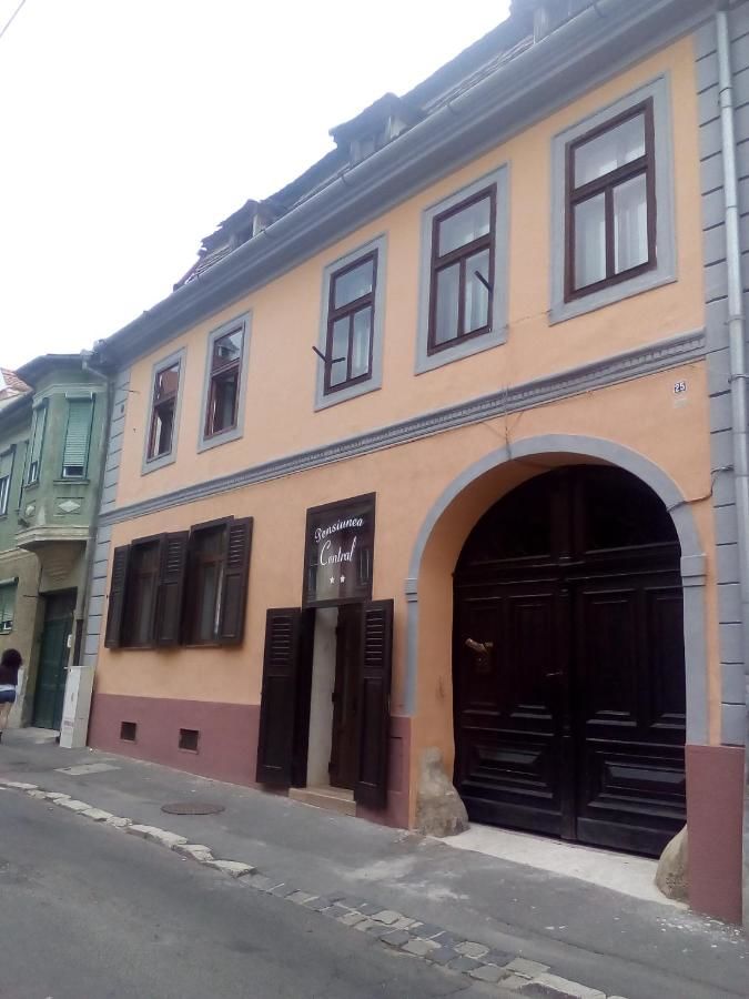 Гостевой дом Pensiunea Central Sibiu Сибиу-45