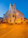 hotel_img